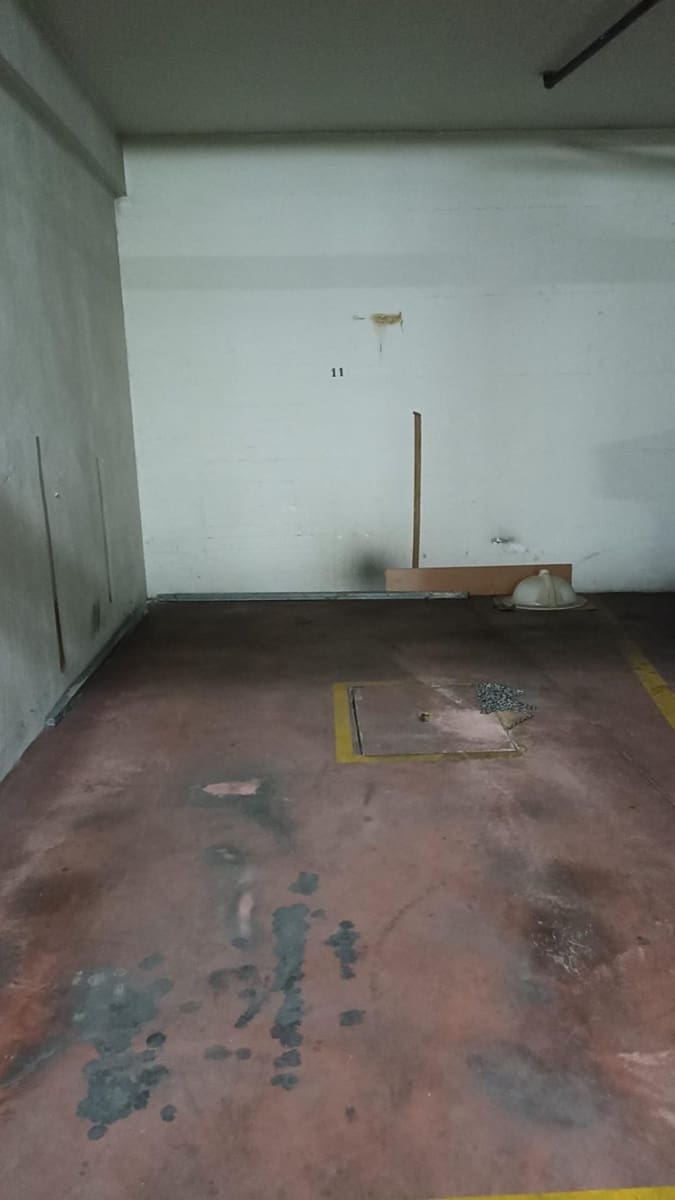 Garage til salg i Cordoba by - € 22.900 (Ref: 9901526)