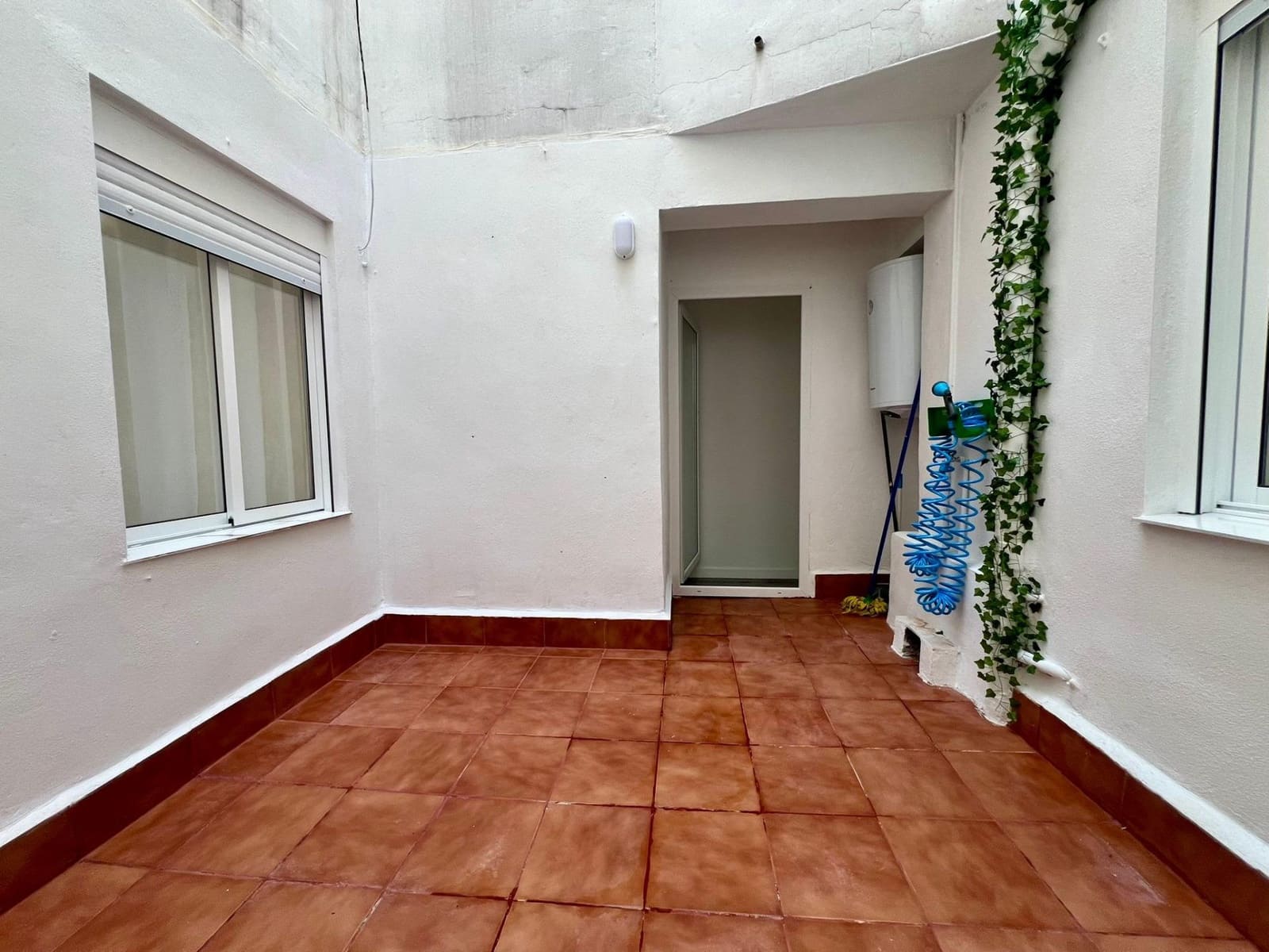 Piso de 3 habitaciones en Córdoba ciudad en venta - 159.000 € (Ref: 9901527)