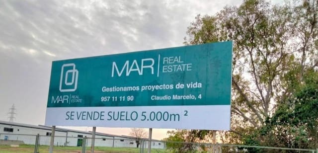 Bouwgrond te koop in Córdoba stad - € 900.000 (Ref: 9901529)