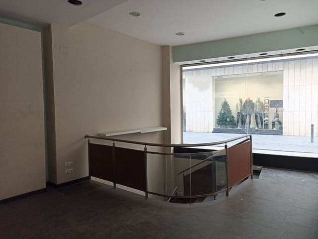 Commercial for sale in Centro, Córdoba city - € 432,600 (Ref: 9901532)
