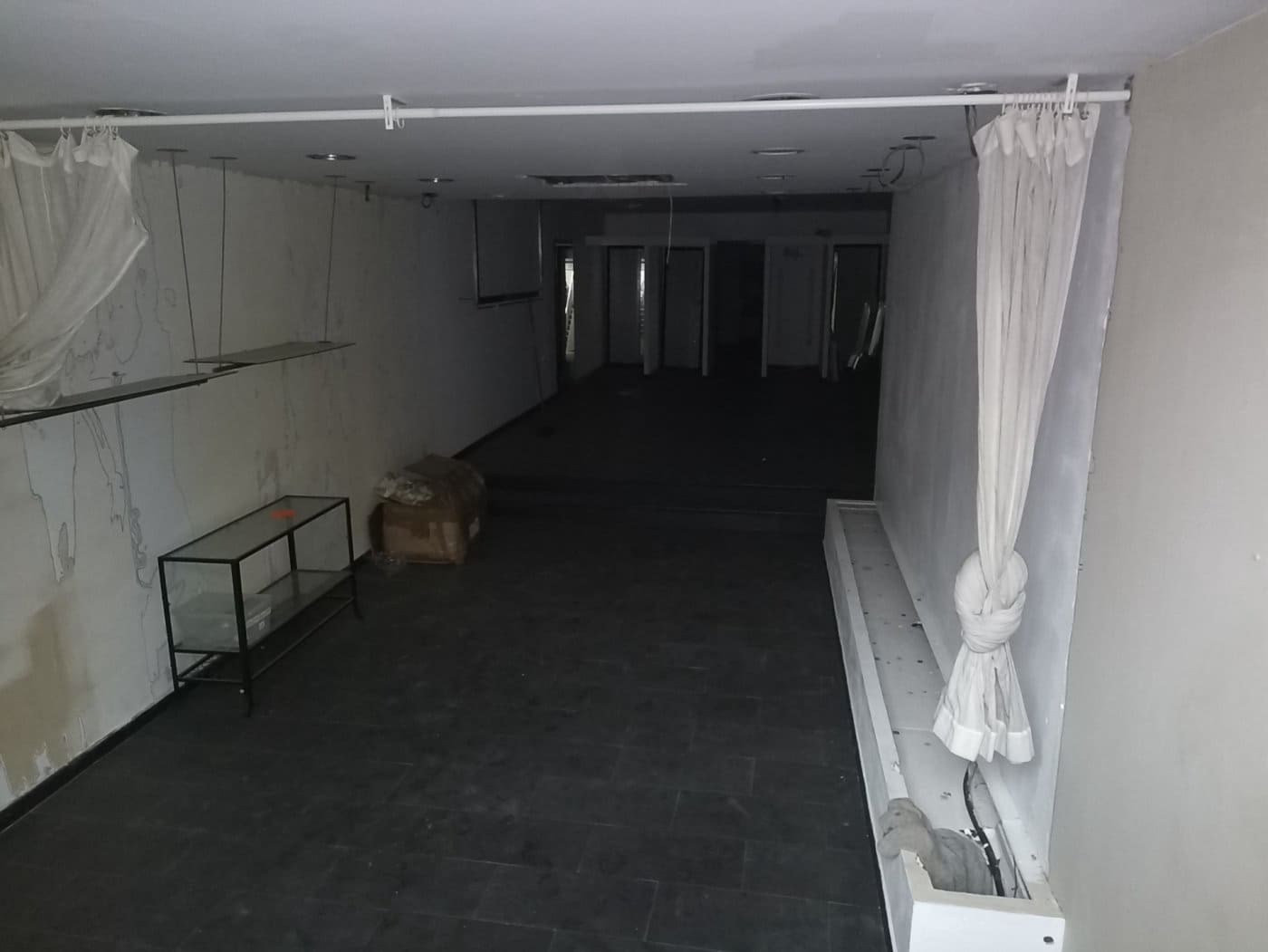 Commercial for sale in Cordoba city - € 432,600 (Ref: 9901532)