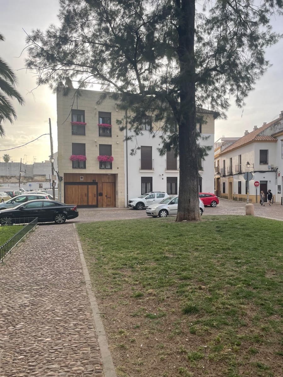 3 soverom Leilighet til salgs i Cordoba by med garasje - € 239 000 (Ref: 9901535)