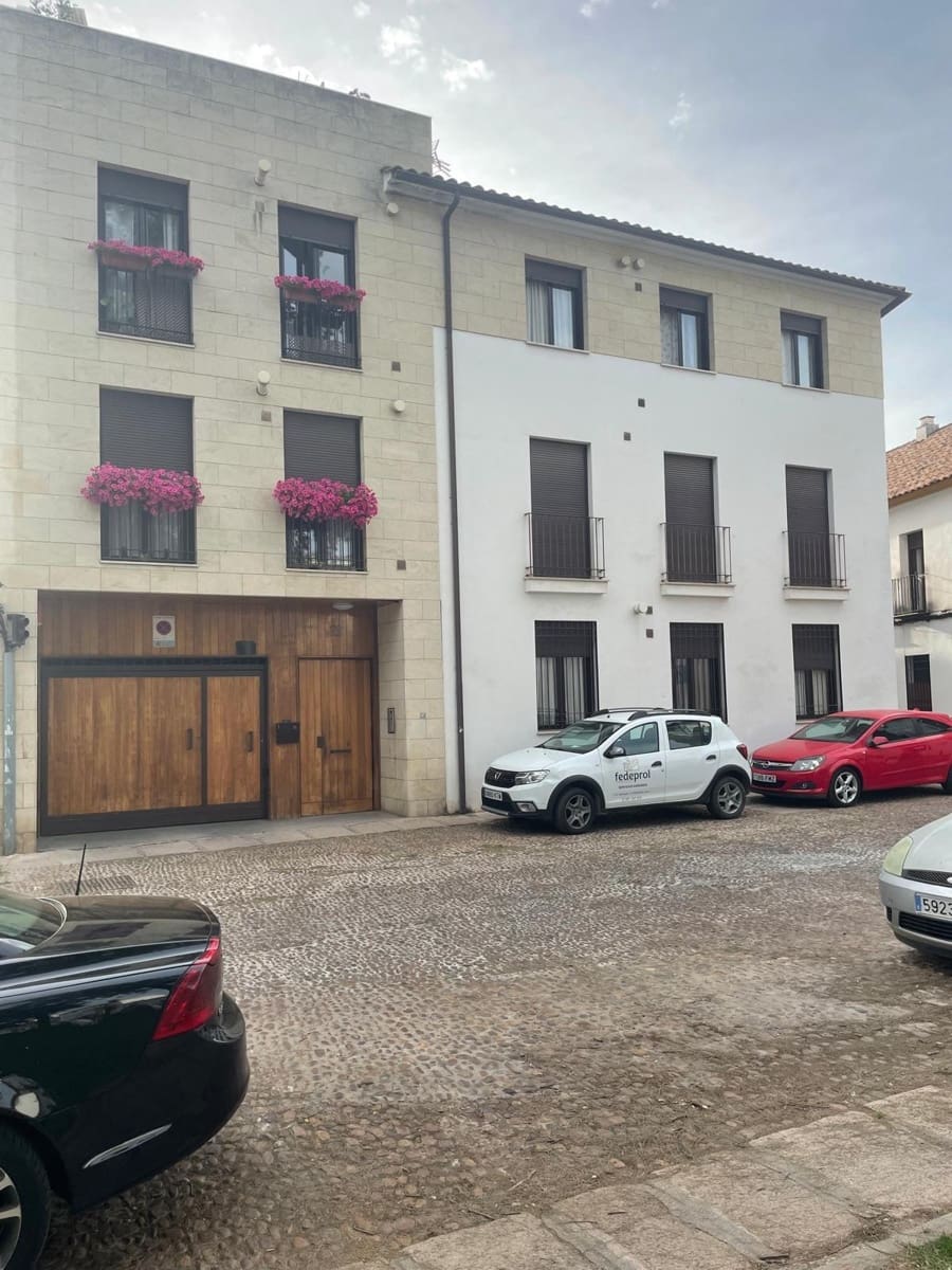 3 soverom Leilighet til salgs i Cordoba by med garasje - € 239 000 (Ref: 9901535)