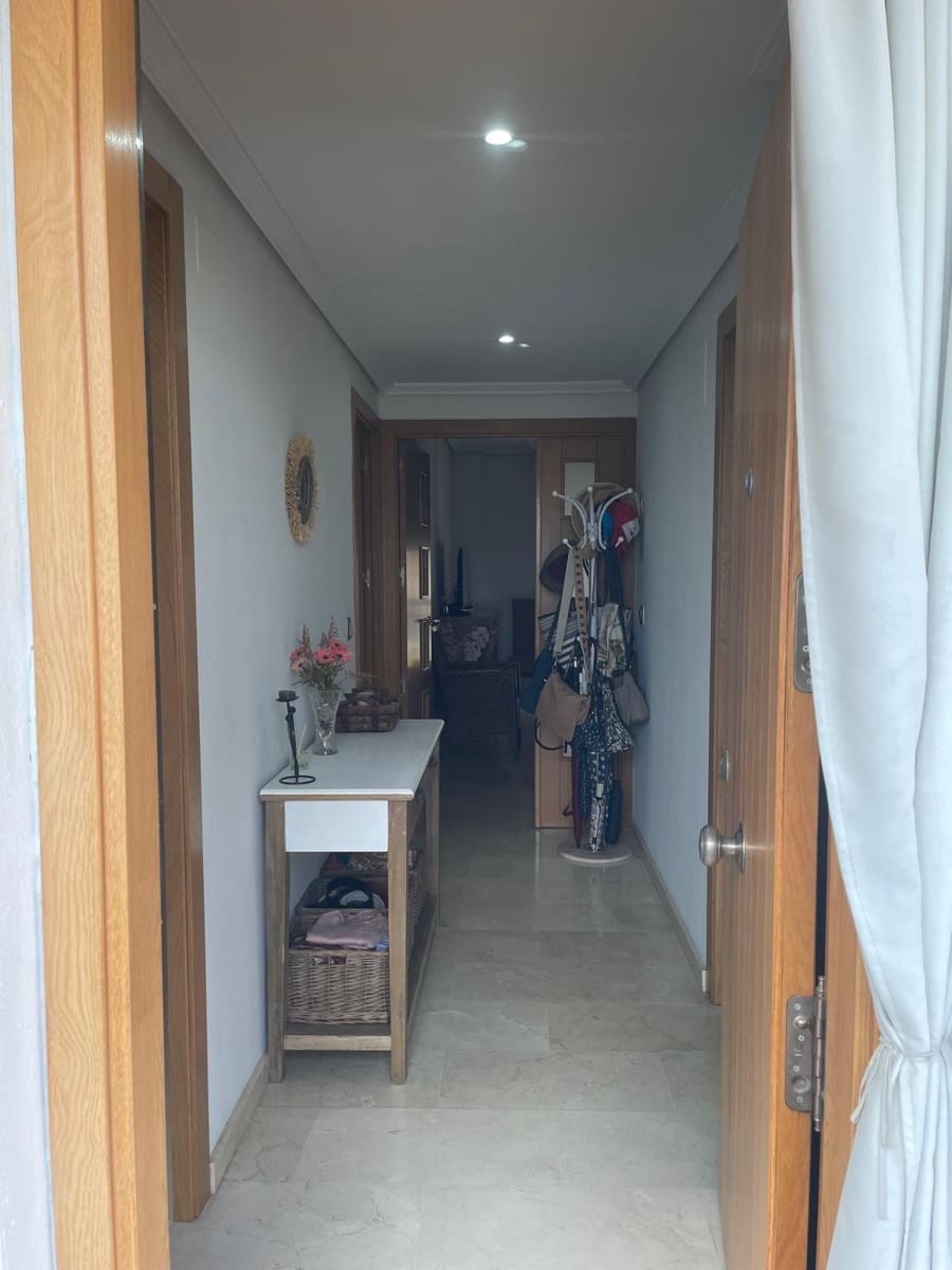 3 soverom Leilighet til salgs i Cordoba by med garasje - € 239 000 (Ref: 9901535)