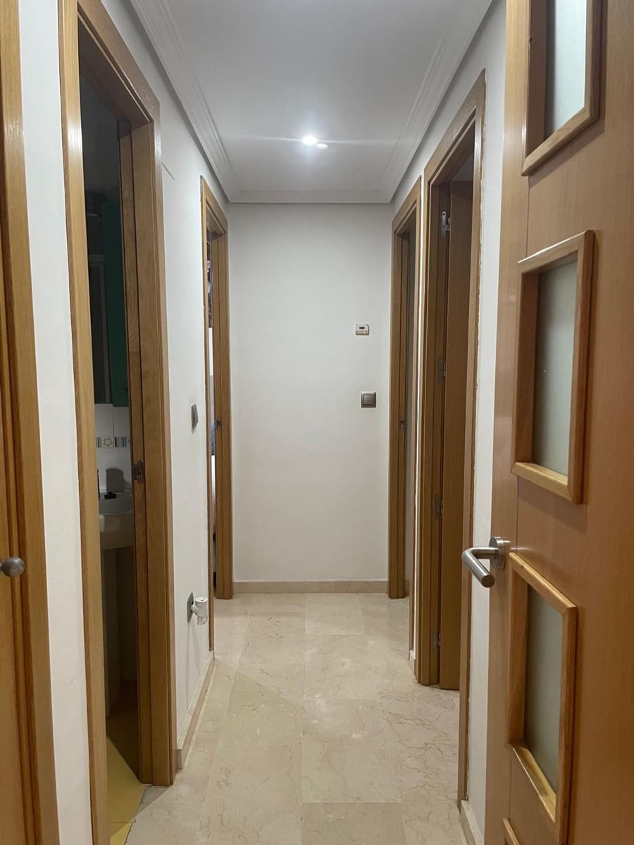 3 soverom Leilighet til salgs i Cordoba by med garasje - € 239 000 (Ref: 9901535)