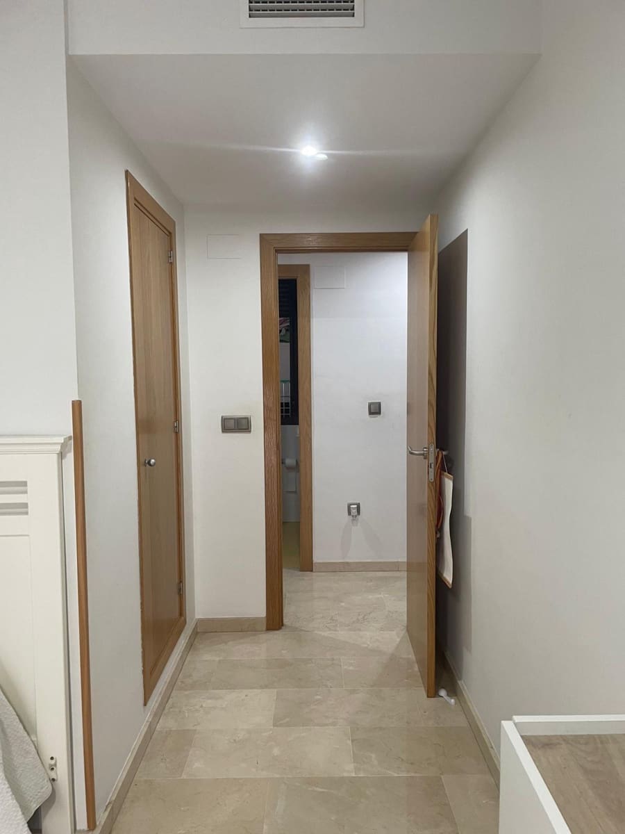 3 soverom Leilighet til salgs i Cordoba by med garasje - € 239 000 (Ref: 9901535)