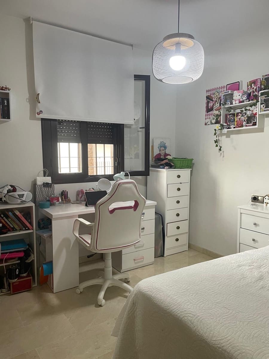 3 soverom Leilighet til salgs i Cordoba by med garasje - € 239 000 (Ref: 9901535)