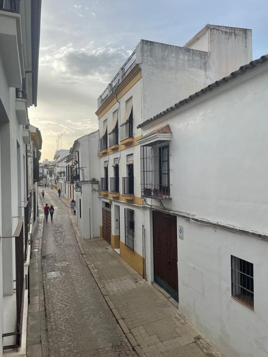 3 soverom Leilighet til salgs i Cordoba by med garasje - € 239 000 (Ref: 9901535)