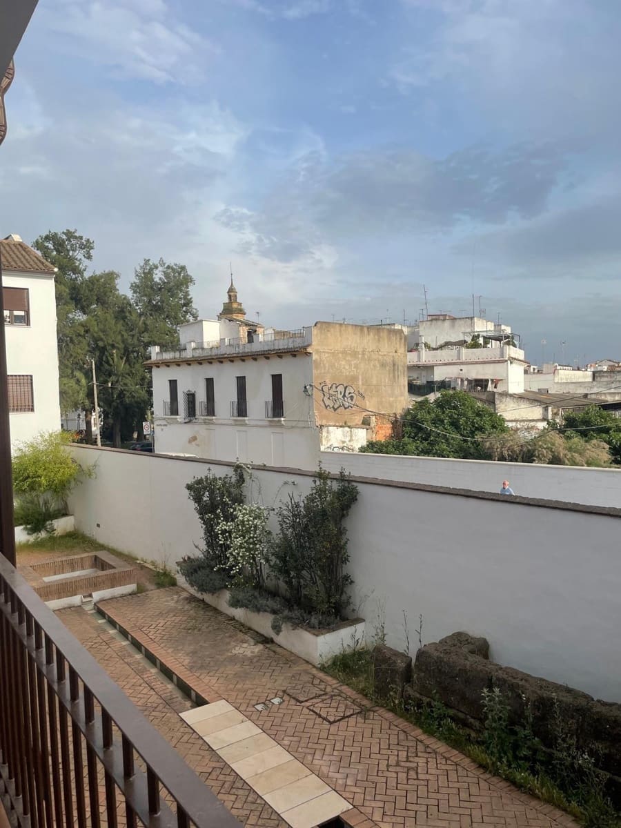 3 soverom Leilighet til salgs i Cordoba by med garasje - € 239 000 (Ref: 9901535)
