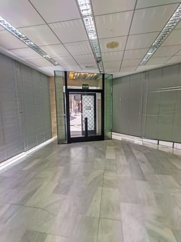 Erhverv til salg i Centro, Córdoba by - € 1.350.000 (Ref: 9901536)