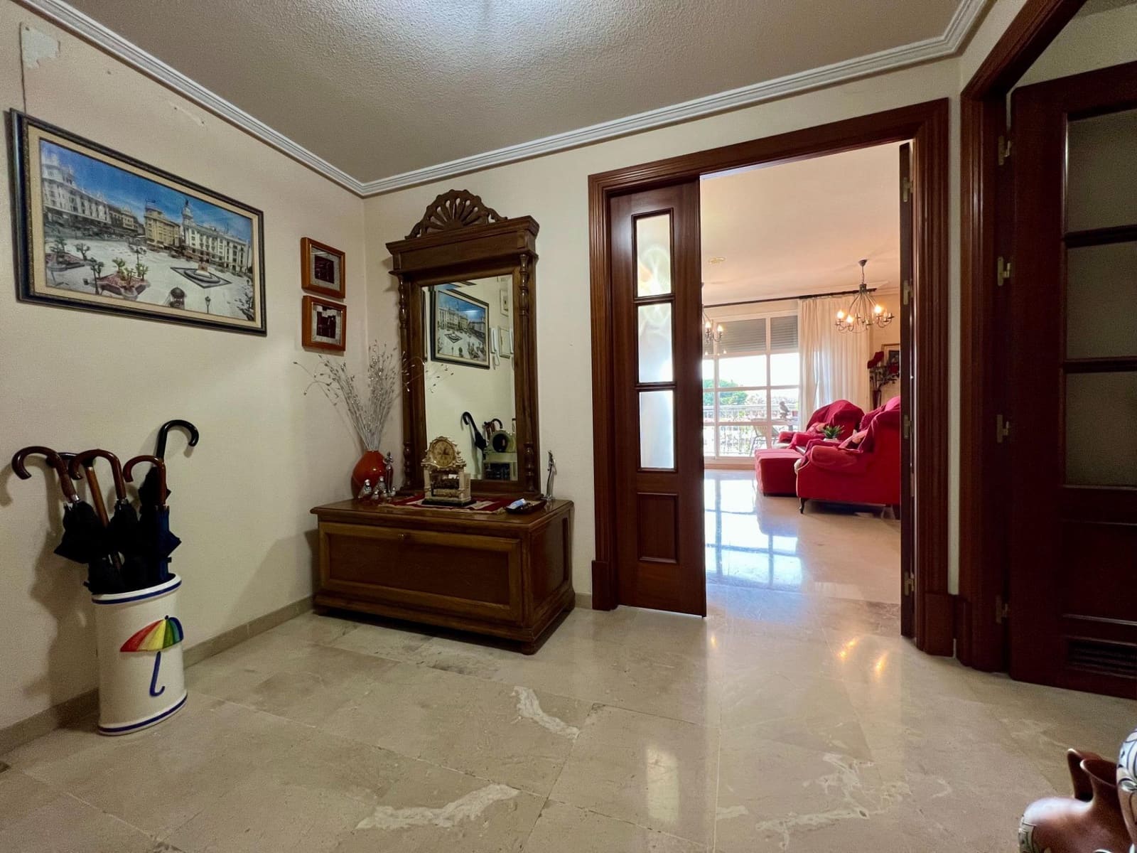 4 soveværelse Lejlighed til salg i Cordoba by med swimmingpool garage - € 375.000 (Ref: 9901539)