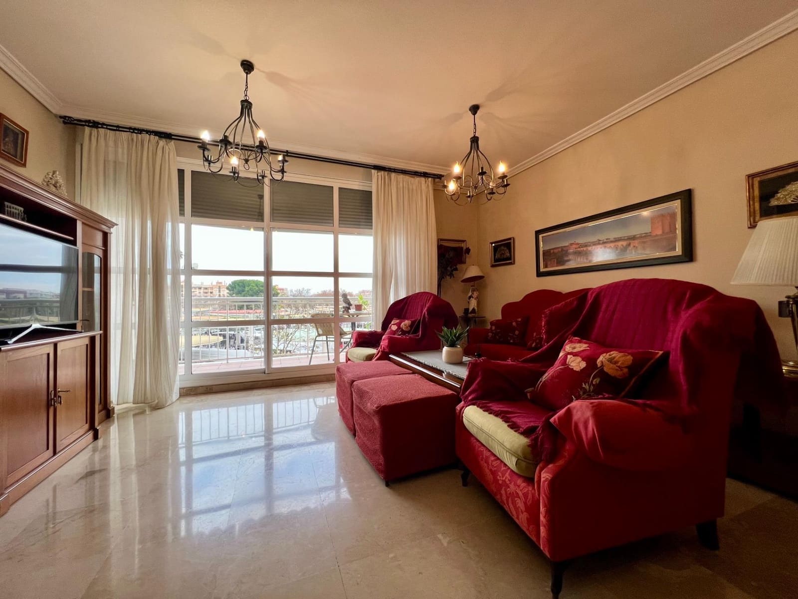 4 soveværelse Lejlighed til salg i Cordoba by med swimmingpool garage - € 375.000 (Ref: 9901539)