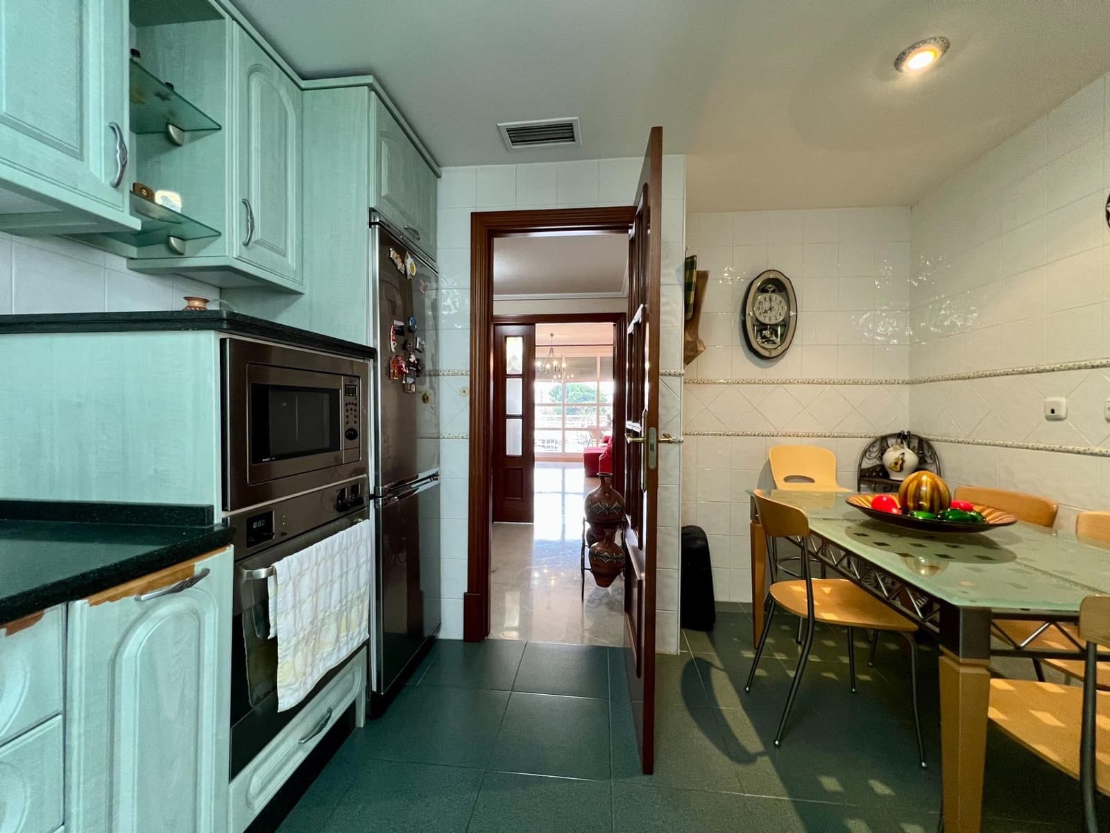 4 soveværelse Lejlighed til salg i Cordoba by med swimmingpool garage - € 375.000 (Ref: 9901539)