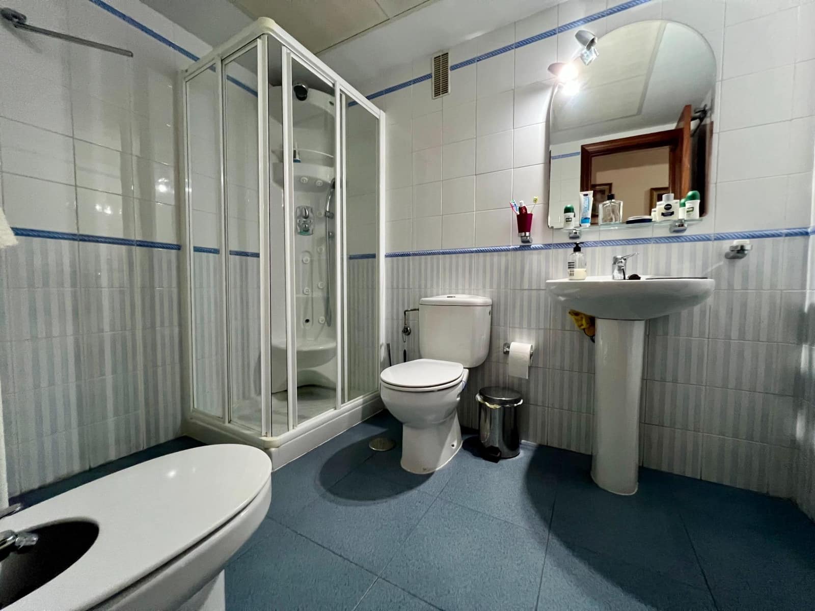4 soveværelse Lejlighed til salg i Cordoba by med swimmingpool garage - € 375.000 (Ref: 9901539)