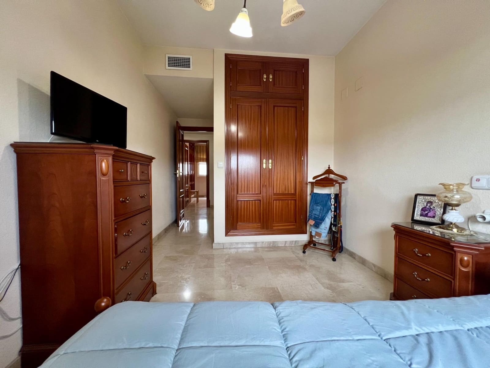 4 soveværelse Lejlighed til salg i Cordoba by med swimmingpool garage - € 375.000 (Ref: 9901539)
