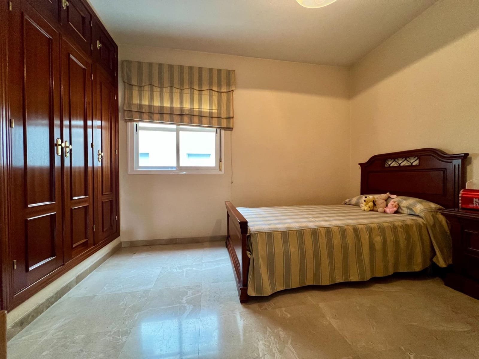 4 soveværelse Lejlighed til salg i Cordoba by med swimmingpool garage - € 375.000 (Ref: 9901539)