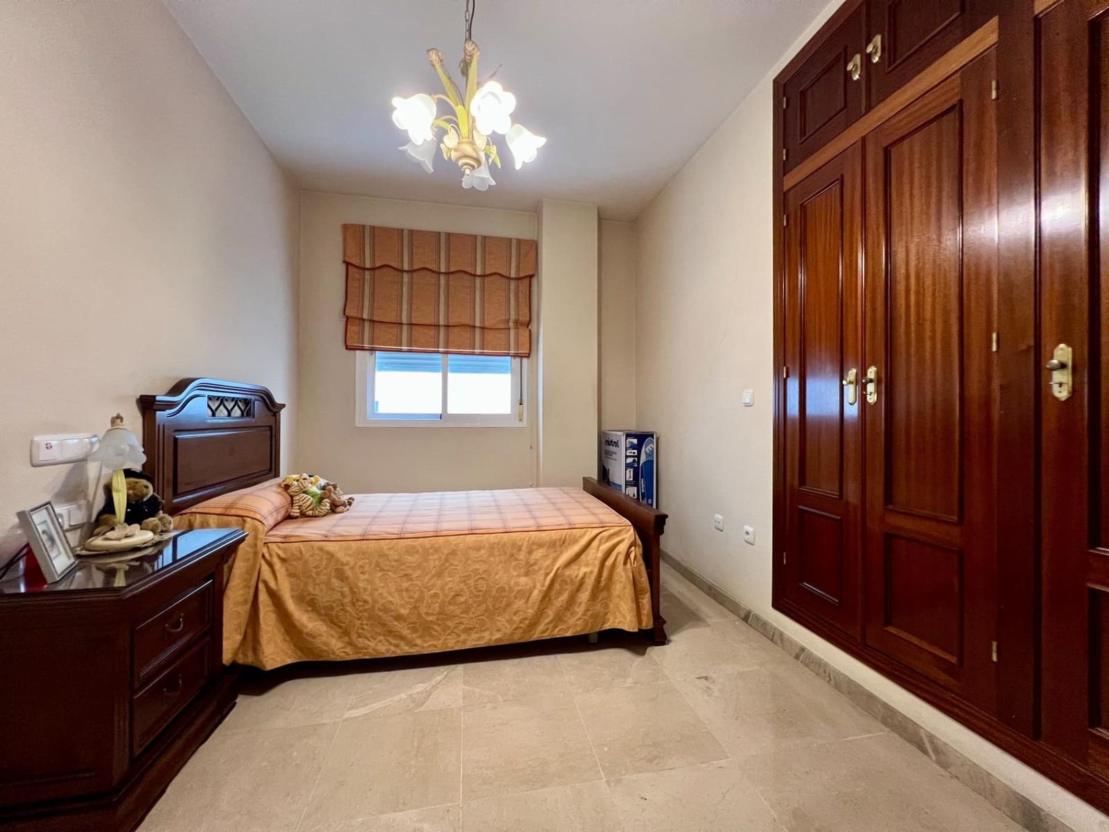 4 soveværelse Lejlighed til salg i Cordoba by med swimmingpool garage - € 375.000 (Ref: 9901539)