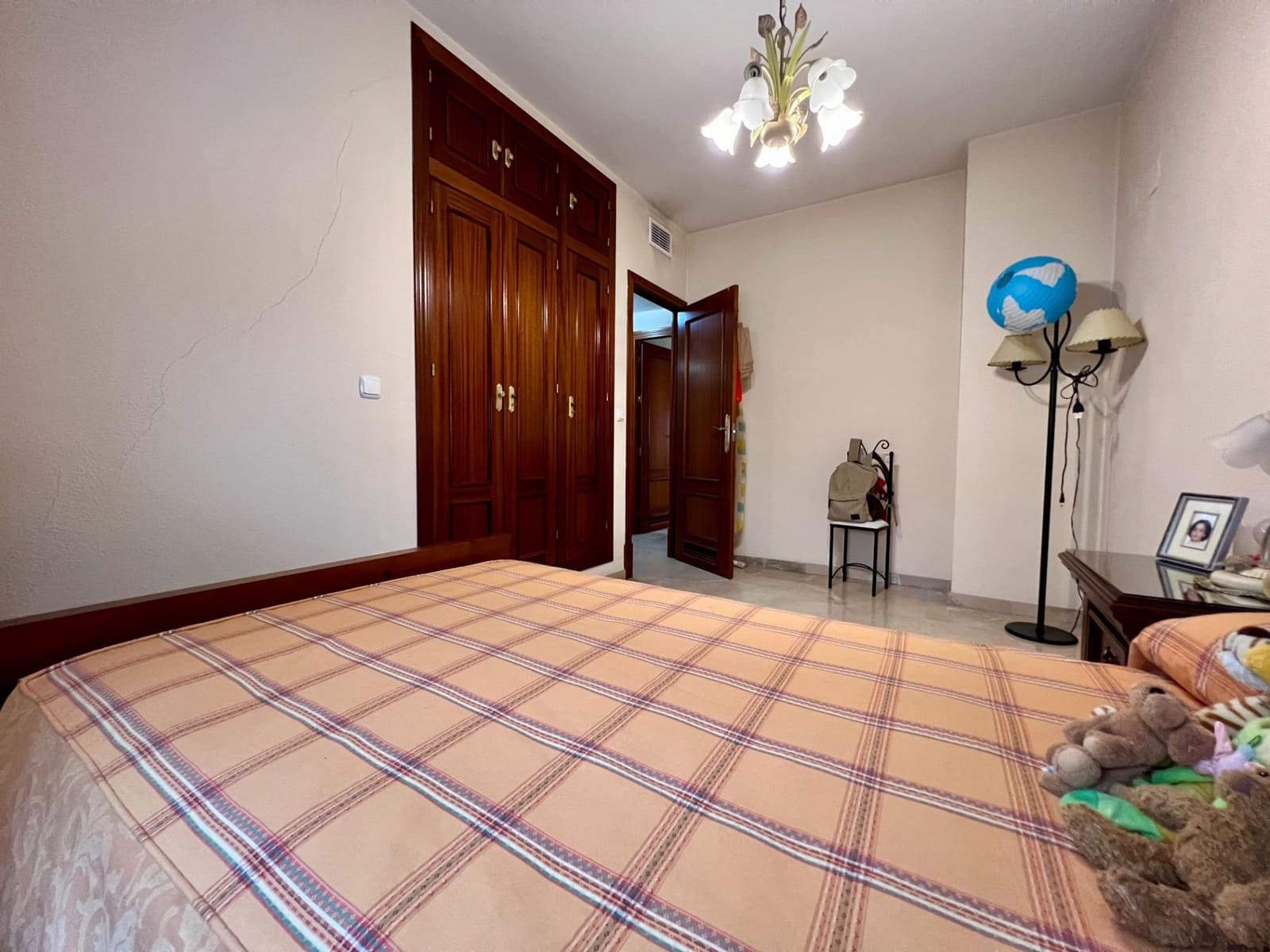 4 soveværelse Lejlighed til salg i Cordoba by med swimmingpool garage - € 375.000 (Ref: 9901539)