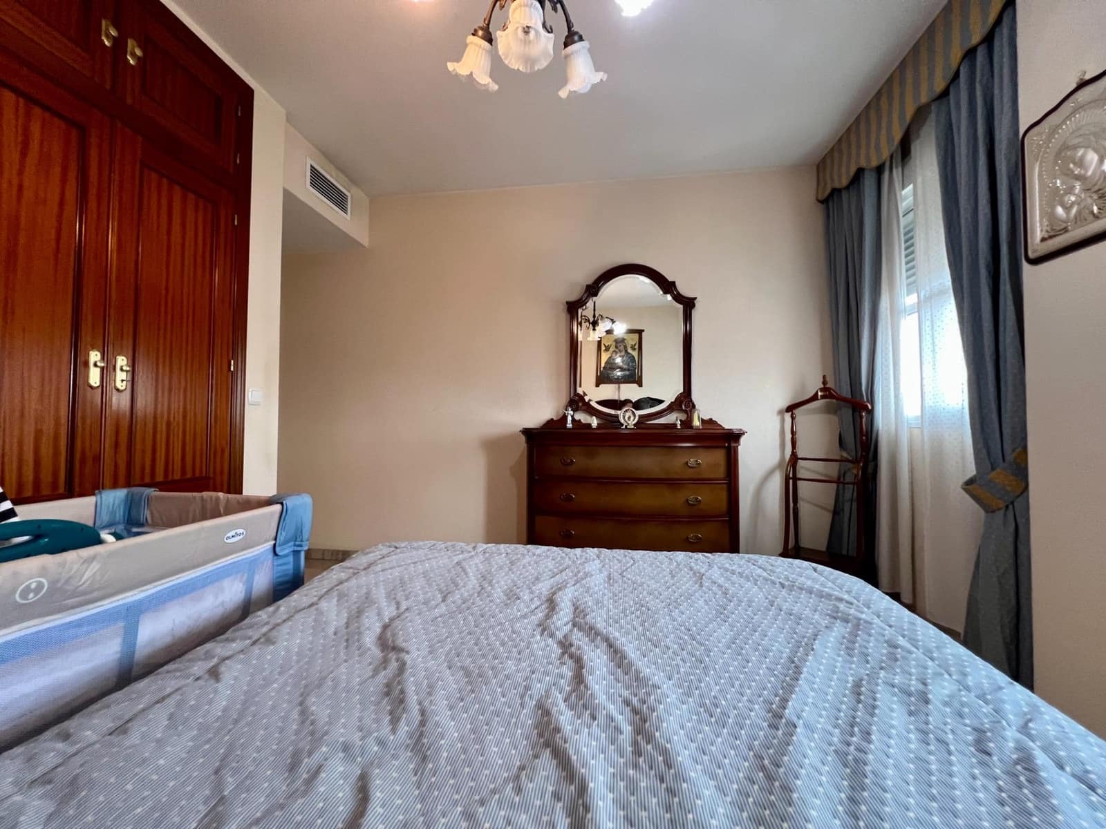 4 soveværelse Lejlighed til salg i Cordoba by med swimmingpool garage - € 375.000 (Ref: 9901539)