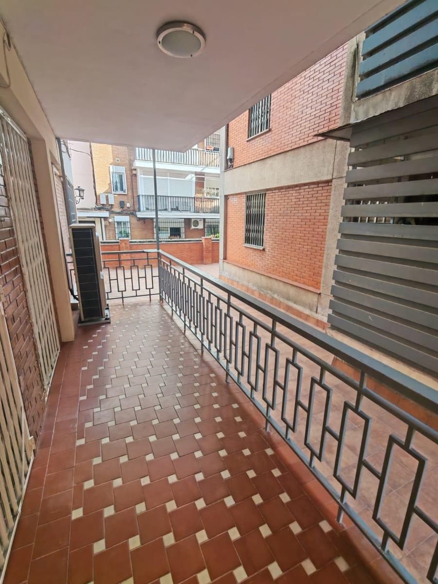 3 bedroom Flat for sale in Cordoba city - € 205,000 (Ref: 9901553)