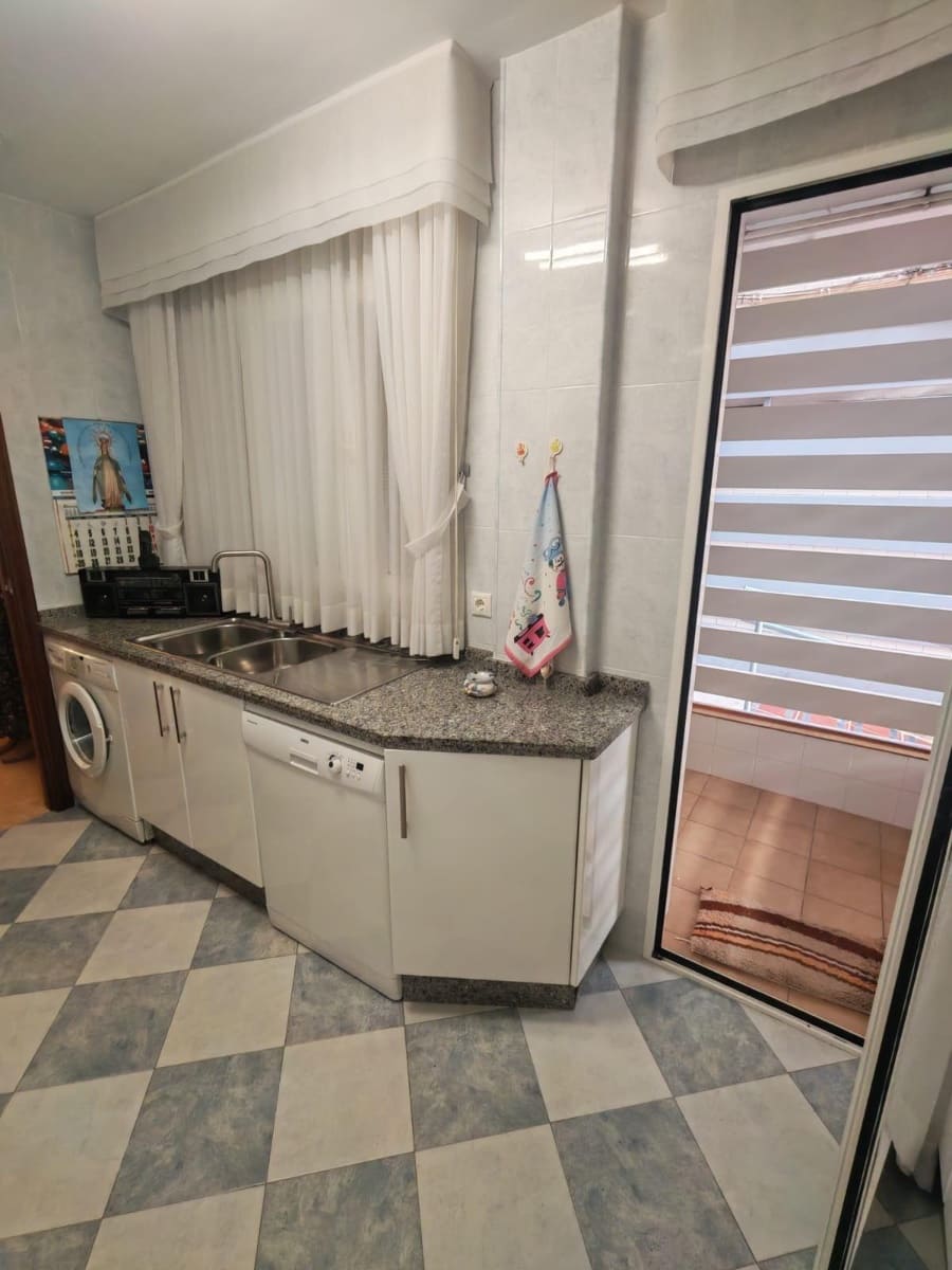 3 bedroom Flat for sale in Cordoba city - € 205,000 (Ref: 9901553)