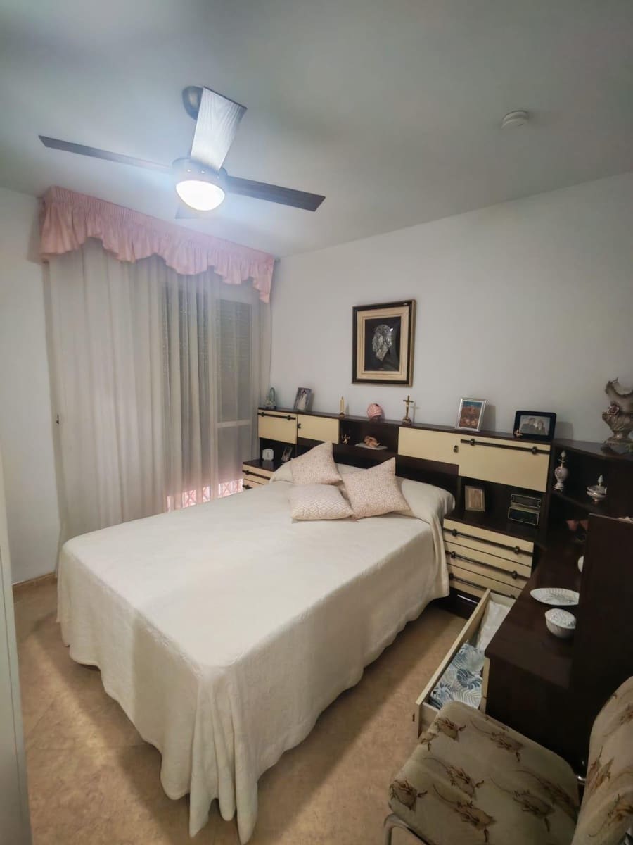 3 bedroom Flat for sale in Cordoba city - € 205,000 (Ref: 9901553)