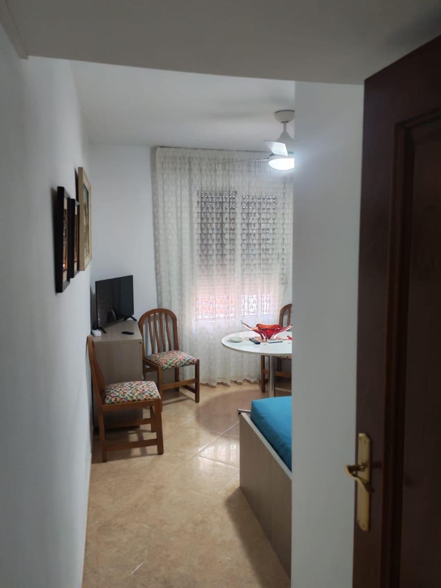3 bedroom Flat for sale in Cordoba city - € 205,000 (Ref: 9901553)