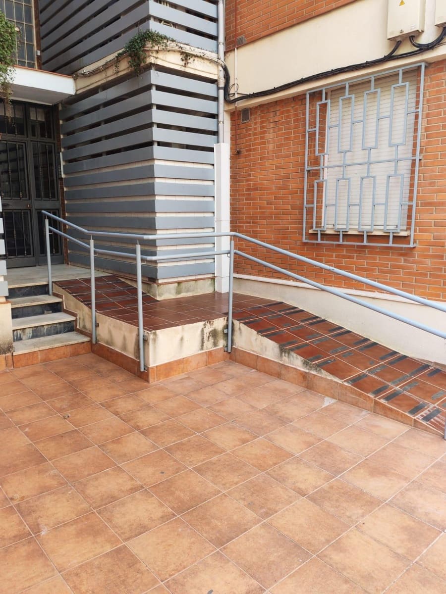 3 bedroom Flat for sale in Cordoba city - € 205,000 (Ref: 9901553)