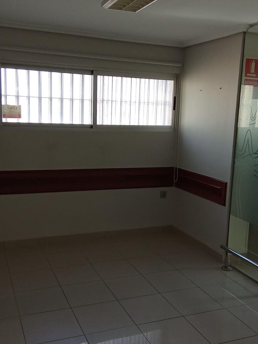 Erhverv til salg i Cordoba by - € 64.900 (Ref: 9901554)
