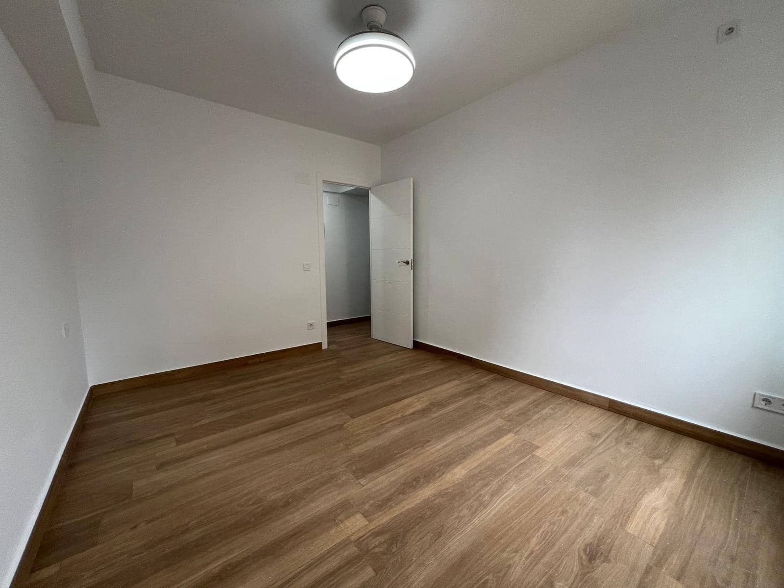 3 slaapkamer Flat te koop in Cordoba stad - € 219.900 (Ref: 9901558)