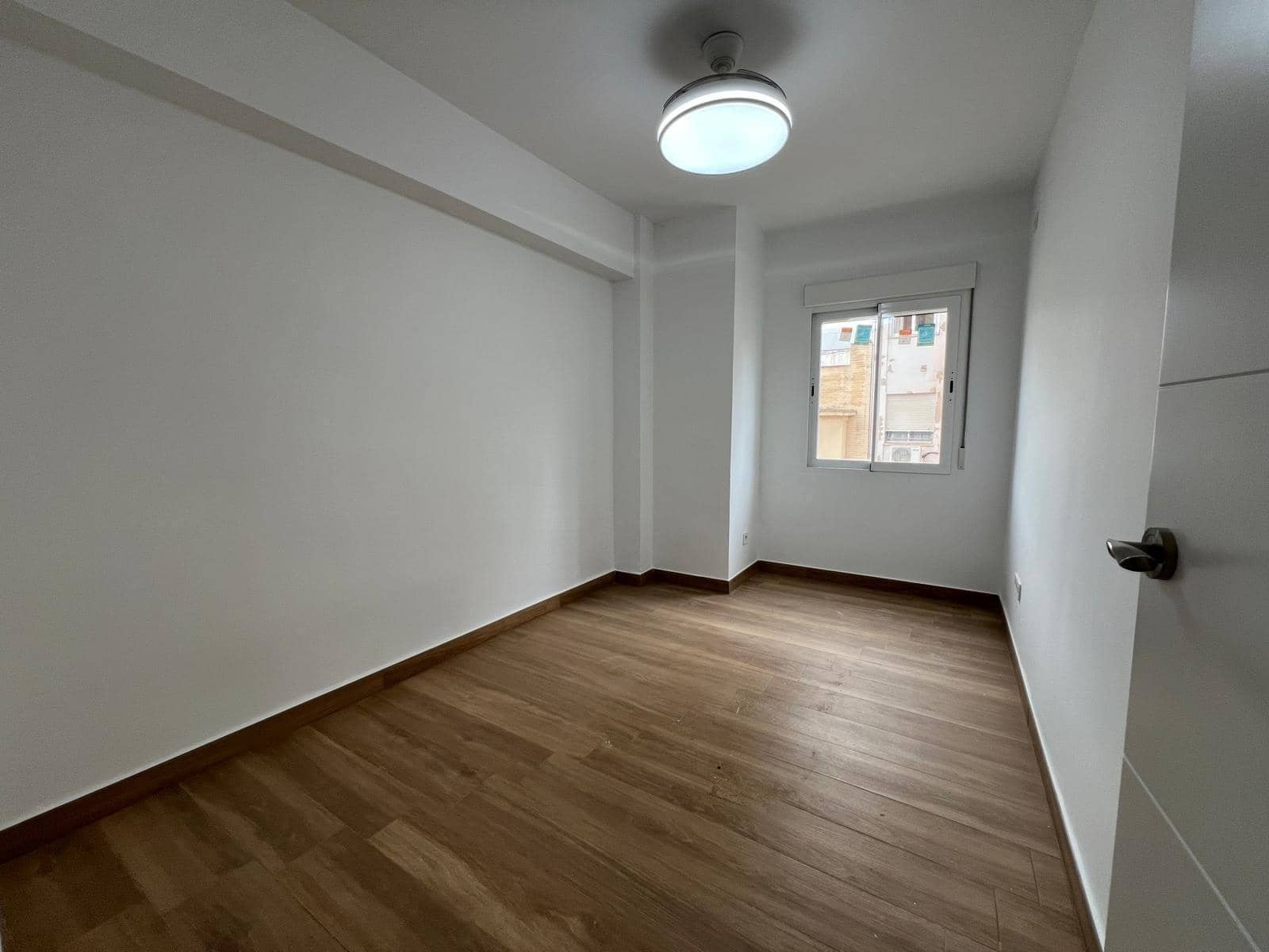 3 slaapkamer Flat te koop in Cordoba stad - € 219.900 (Ref: 9901558)