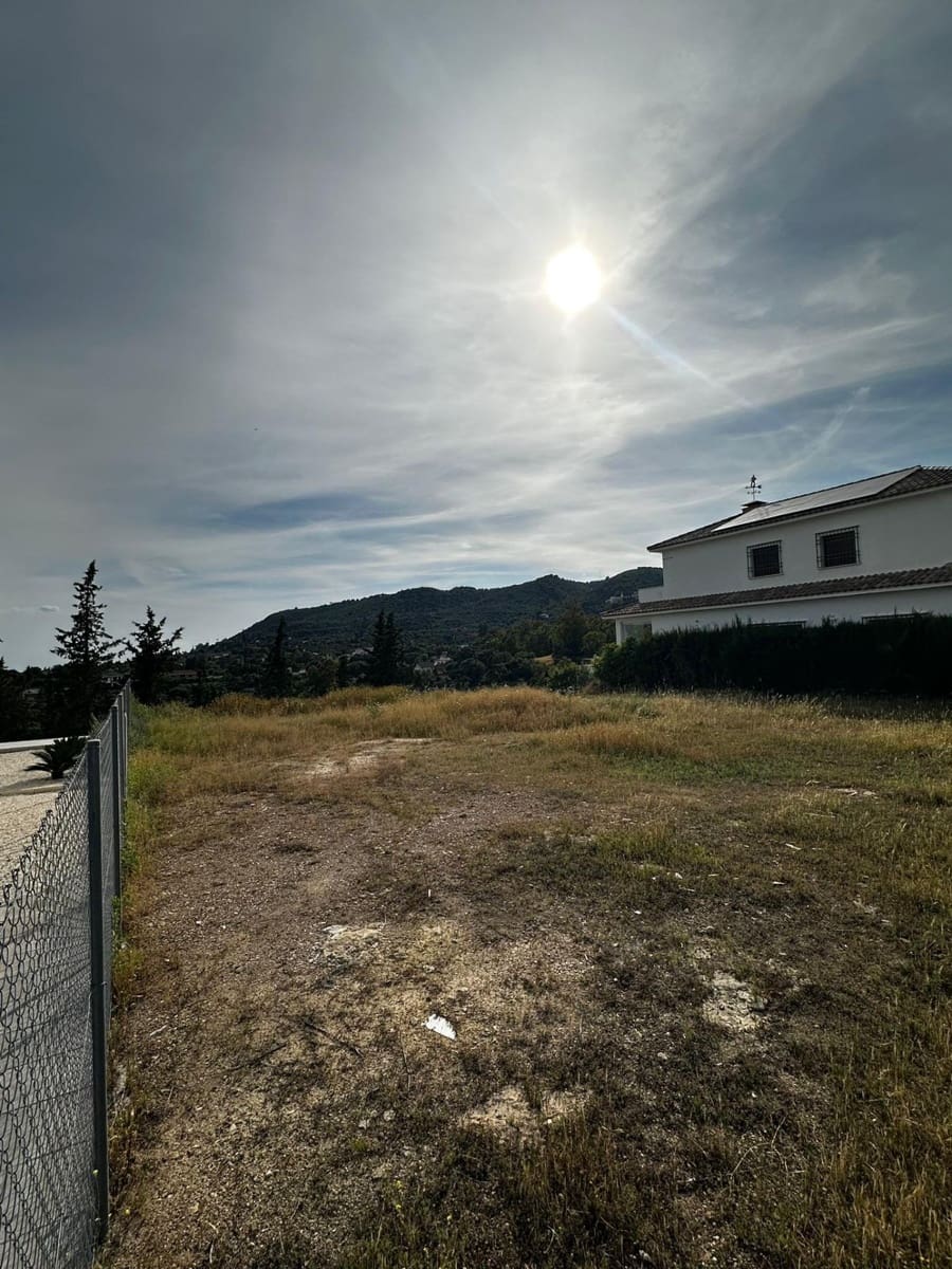 Byggetomt til salgs i Cordoba by - € 215 000 (Ref: 9901559)