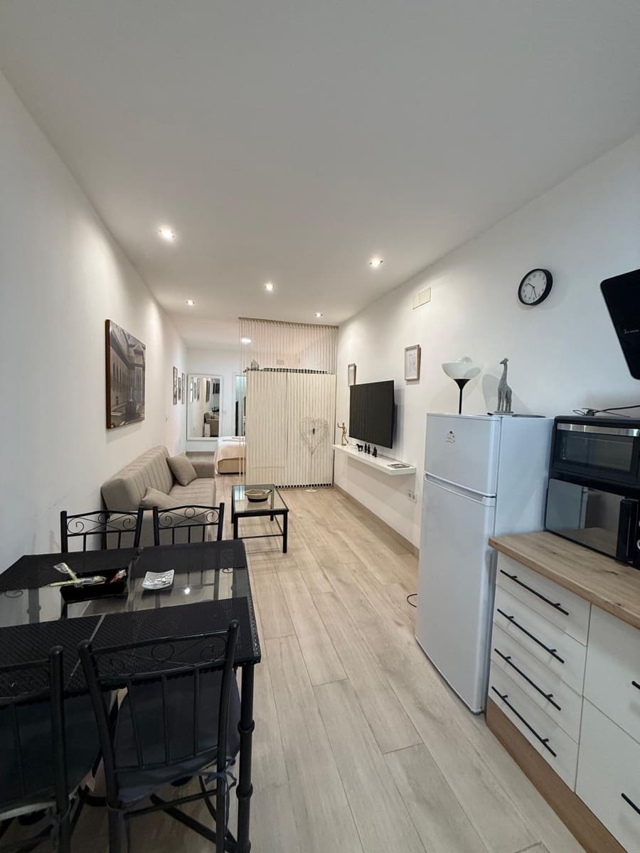 3 bedroom Townhouse for sale in Cordoba city - € 264,000 (Ref: 9901561)