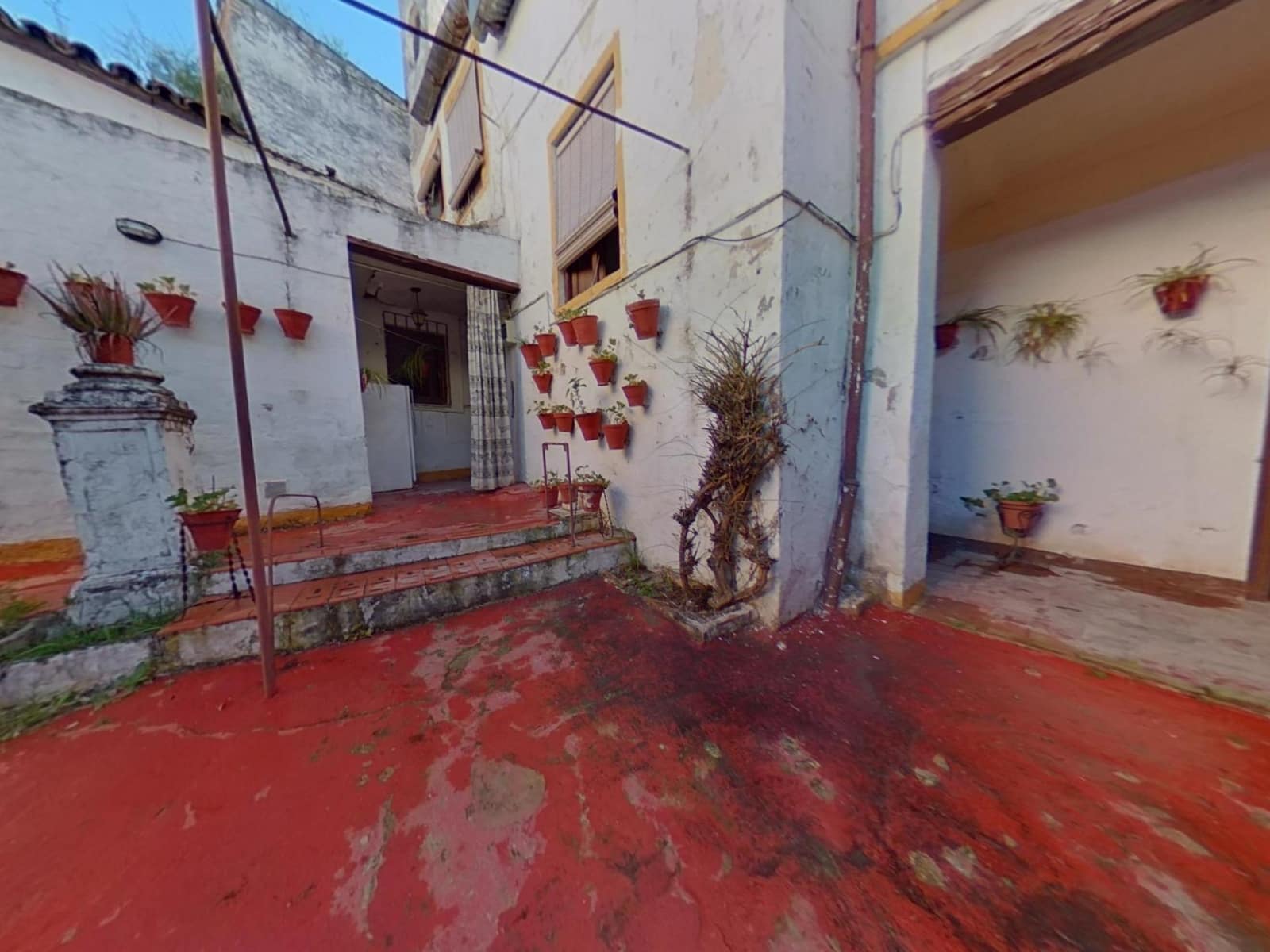 3 bedroom Townhouse for sale in Cordoba city - € 250,000 (Ref: 9901564)