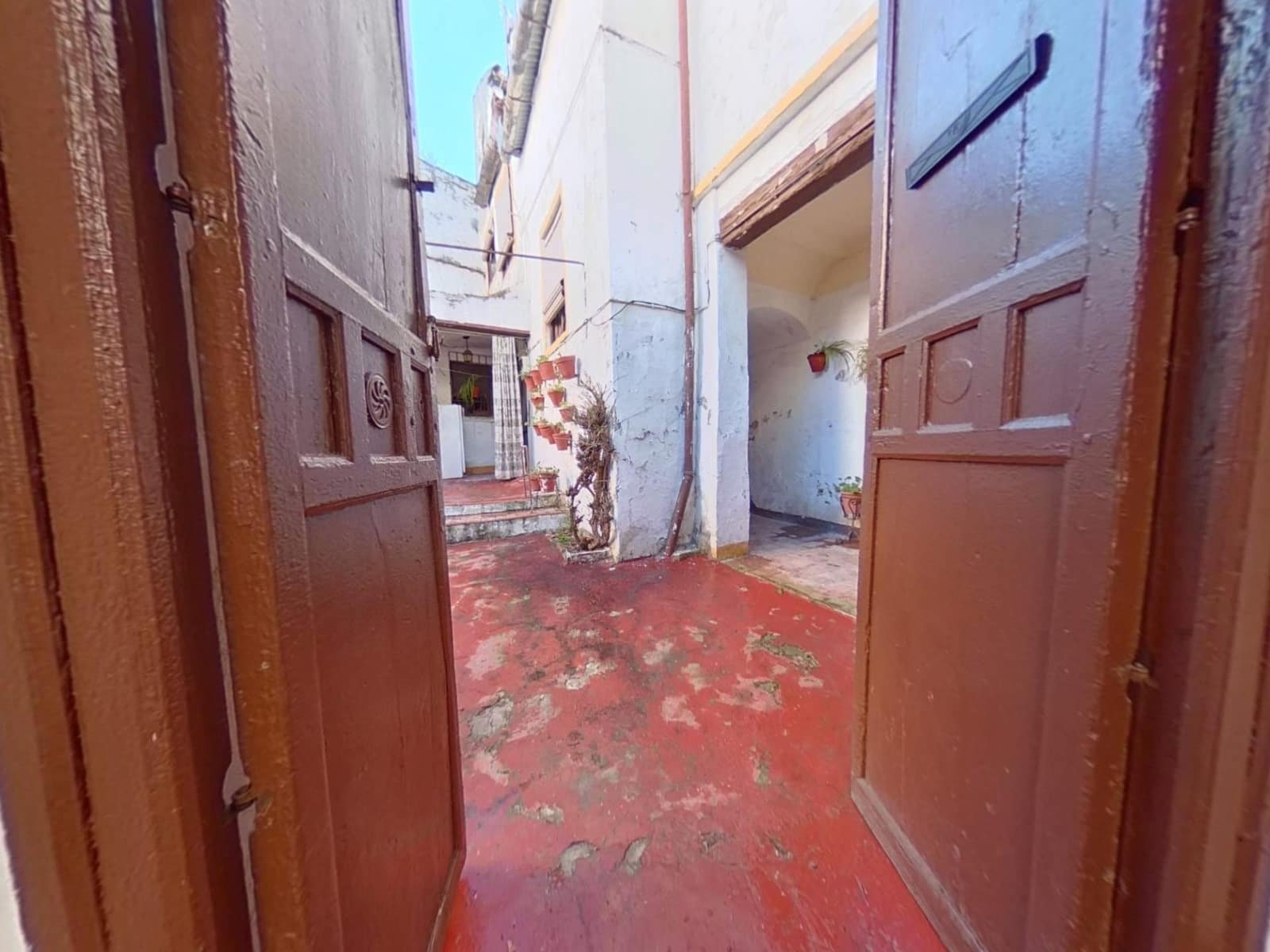 3 bedroom Townhouse for sale in Cordoba city - € 250,000 (Ref: 9901564)