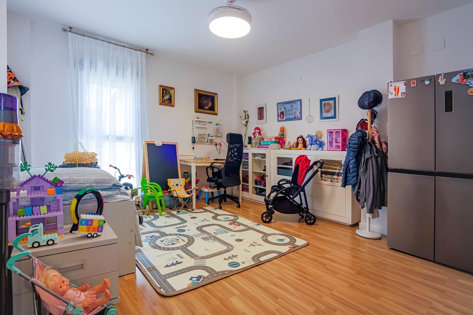4 soverom Penthouse til salgs i Cordoba by med svømmebasseng garasje - € 445 000 (Ref: 9901566)