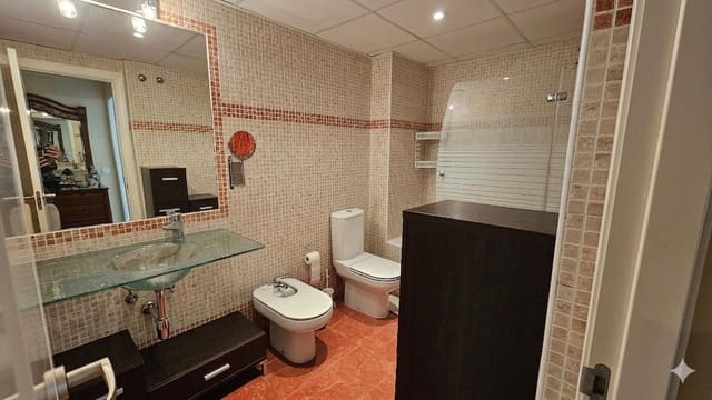 3 slaapkamer Huis te koop in Córdoba stad met garage - € 269.000 (Ref: 9901567)