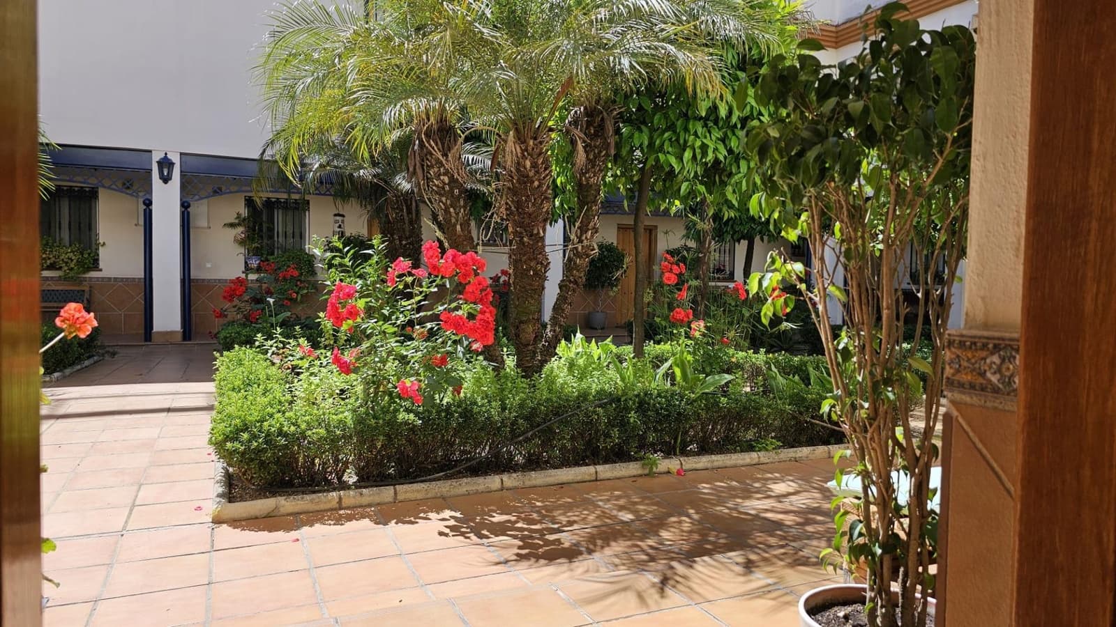 3 bedroom Townhouse for sale in Cordoba city with garage - € 269,000 (Ref: 9901567)