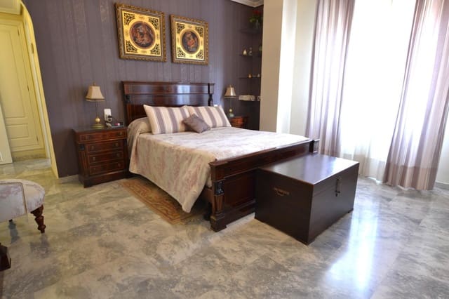 5 soverom Leilighet til salgs i Vista Alegre, Córdoba by med garasje - € 370 000 (Ref: 9901568)