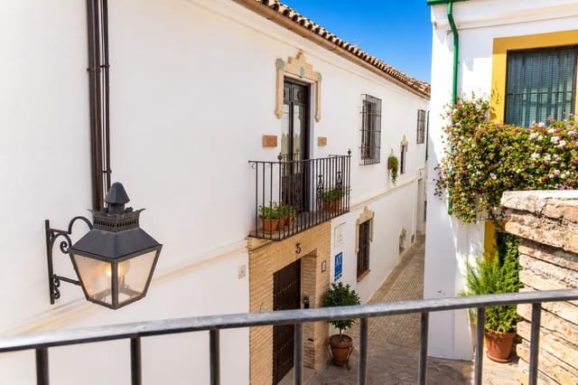 7 soverom Hus til salgs i Córdoba by - € 379 800 (Ref: 9901569)