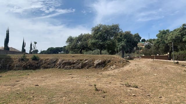 Tomt till salu i Córdoba stad - 158 000 € (Ref: 9901572)