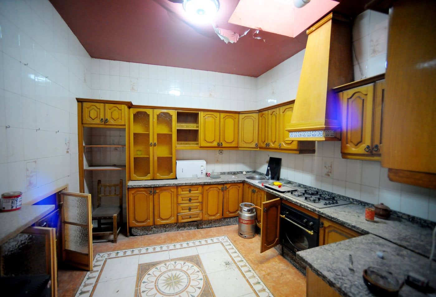 Townhouse for sale in Cordoba city with pool garage - € 900,000 (Ref: 9901573)