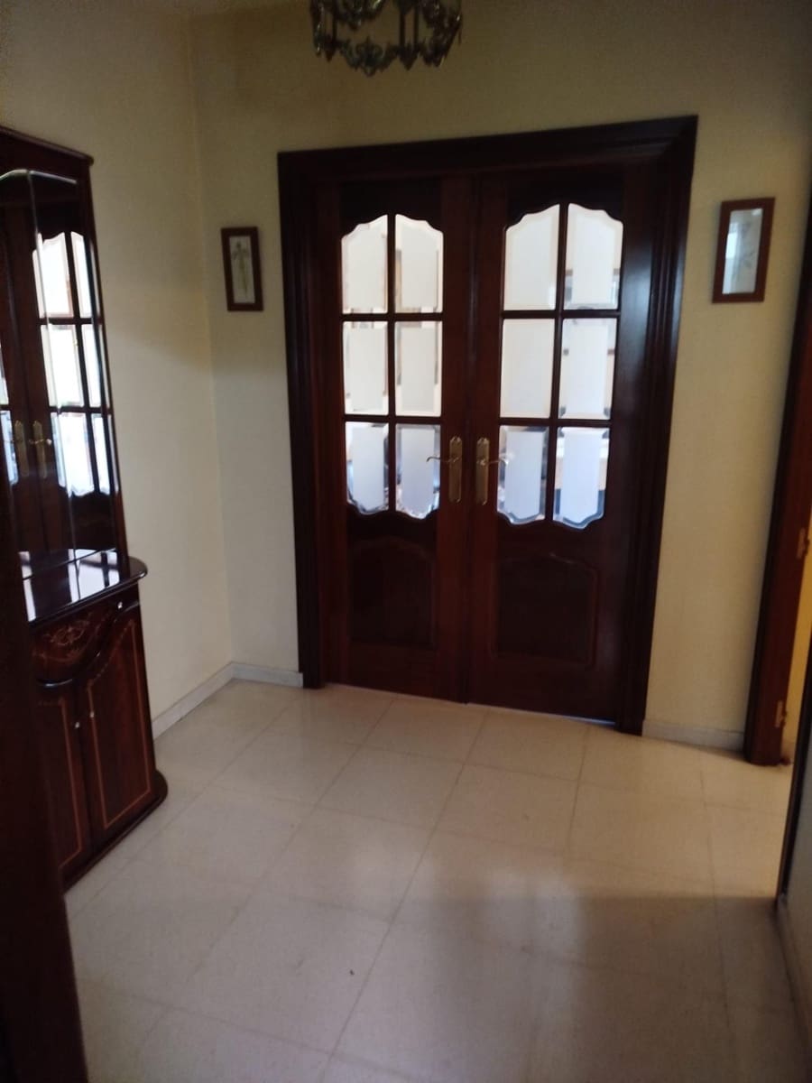 4 soverom Leilighet til salgs i Cordoba by - € 192 000 (Ref: 9904043)