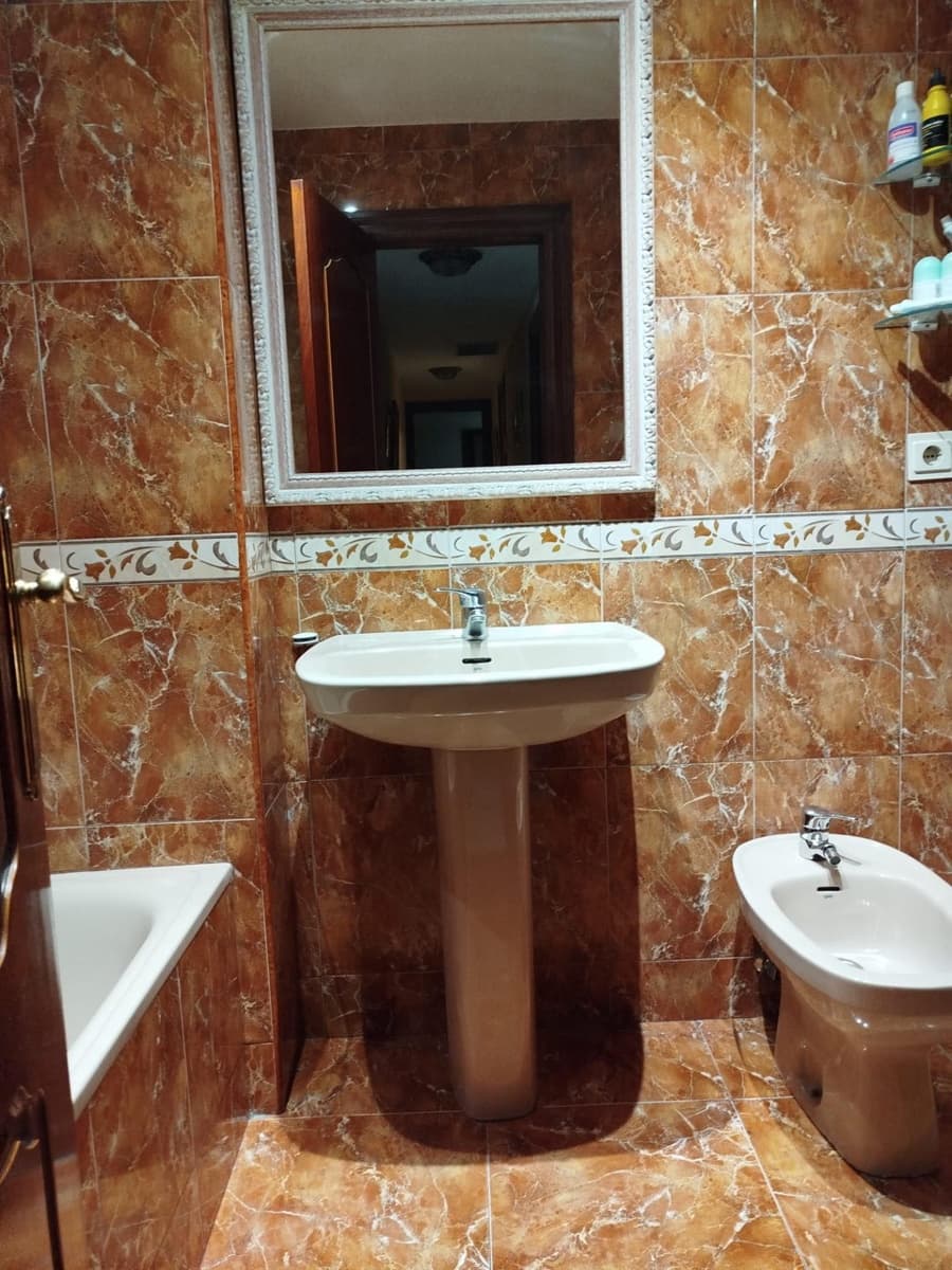 4 soverom Leilighet til salgs i Cordoba by - € 192 000 (Ref: 9904043)