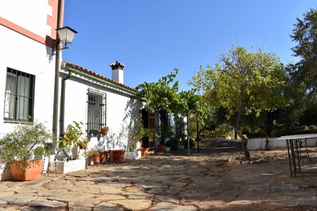 6 soverom Finca/Herregård til salgs i Montoro - € 310 000 (Ref: 9904046)