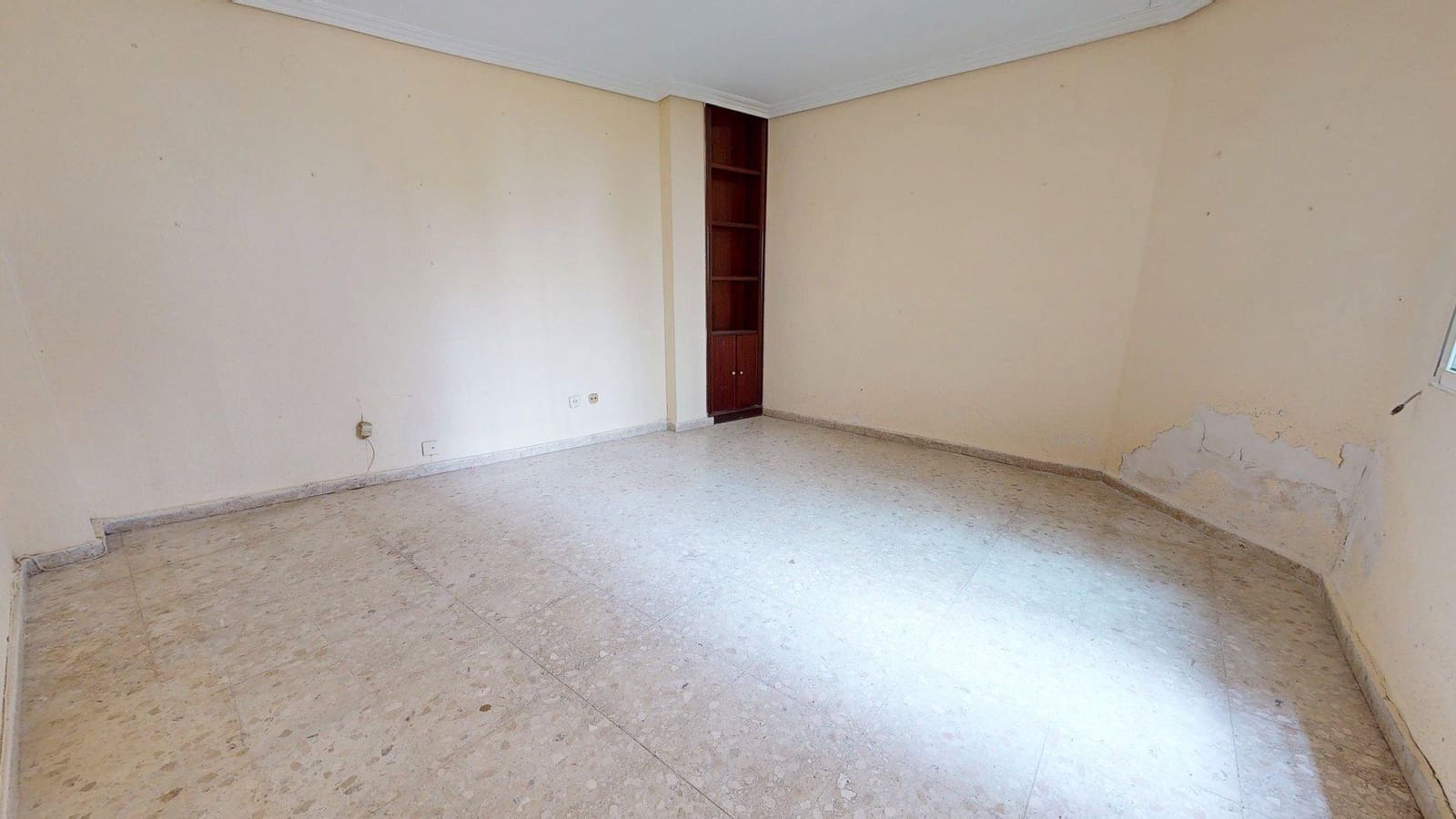 3 slaapkamer Flat te koop in Cordoba stad - € 172.000 (Ref: 9904048)