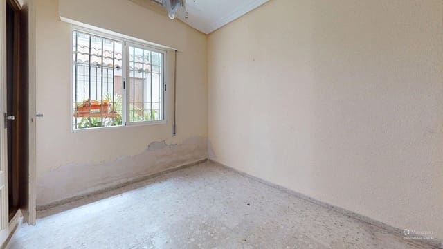 3 slaapkamer Flat te koop in Córdoba stad - € 172.000 (Ref: 9904048)