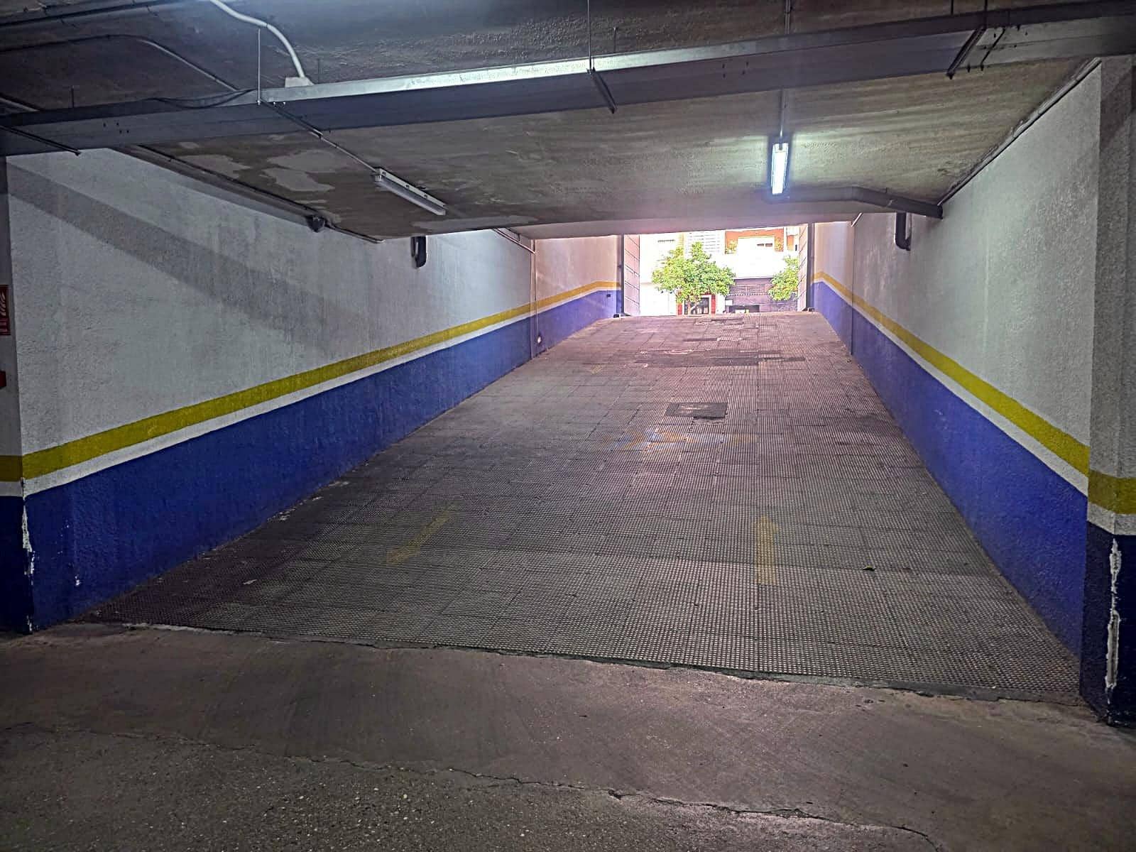 Garage for sale in Cordoba city - € 21,450 (Ref: 9911154)