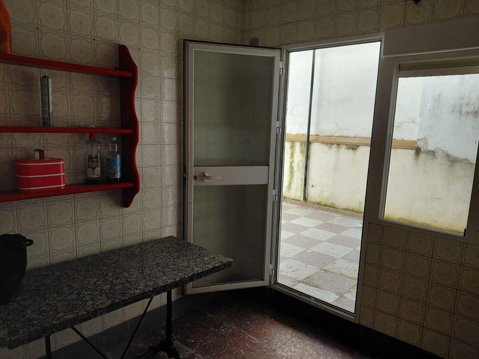 Casa de 5 habitaciones en Córdoba ciudad en venta con garaje - 249.500 € (Ref: 9913263)