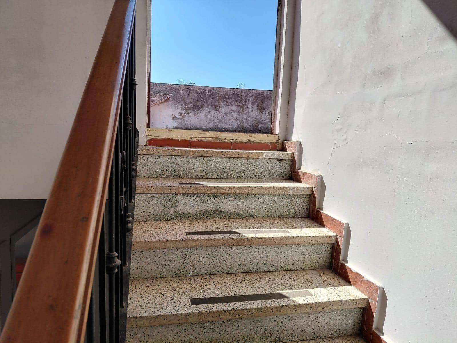 Casa de 5 habitaciones en Córdoba ciudad en venta con garaje - 249.500 € (Ref: 9913263)